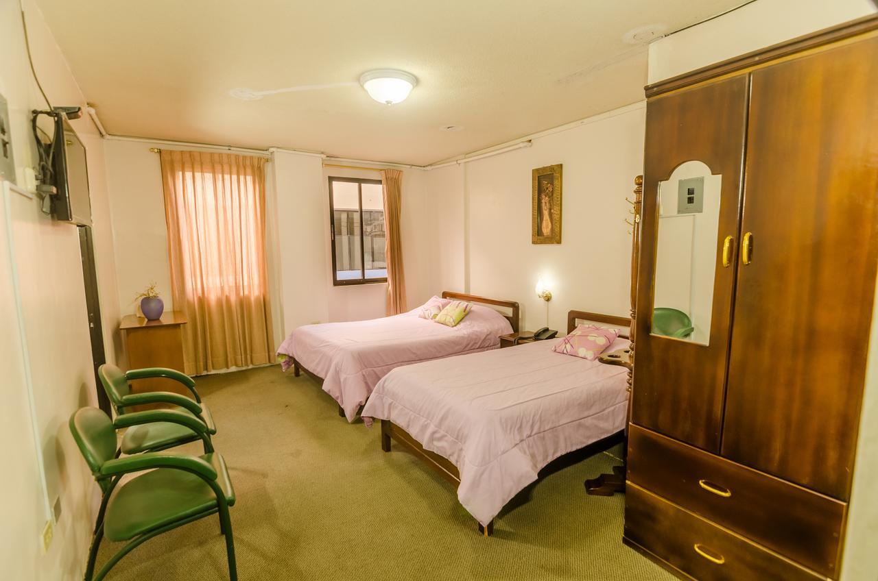 Hotel Cristal Palace ロハ エクステリア 写真