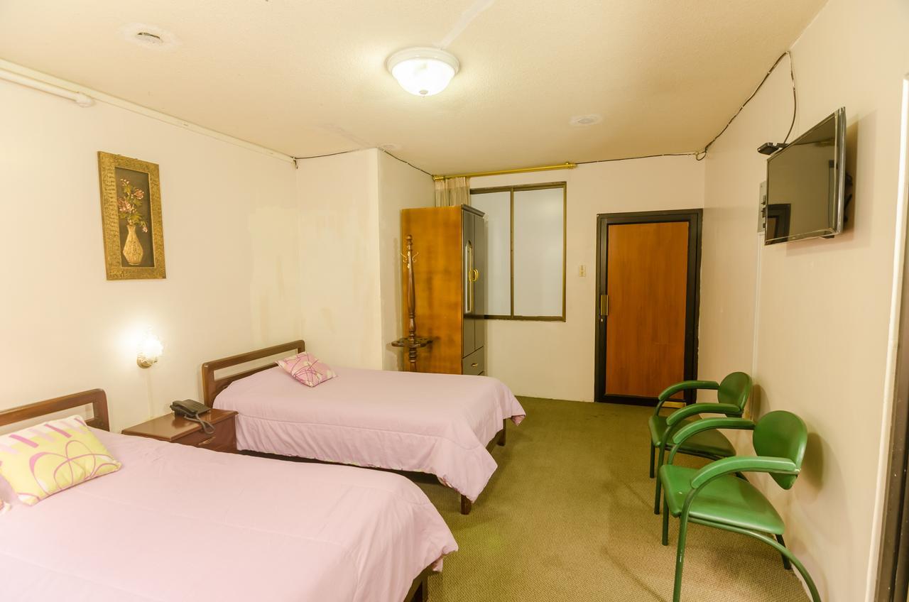 Hotel Cristal Palace ロハ エクステリア 写真